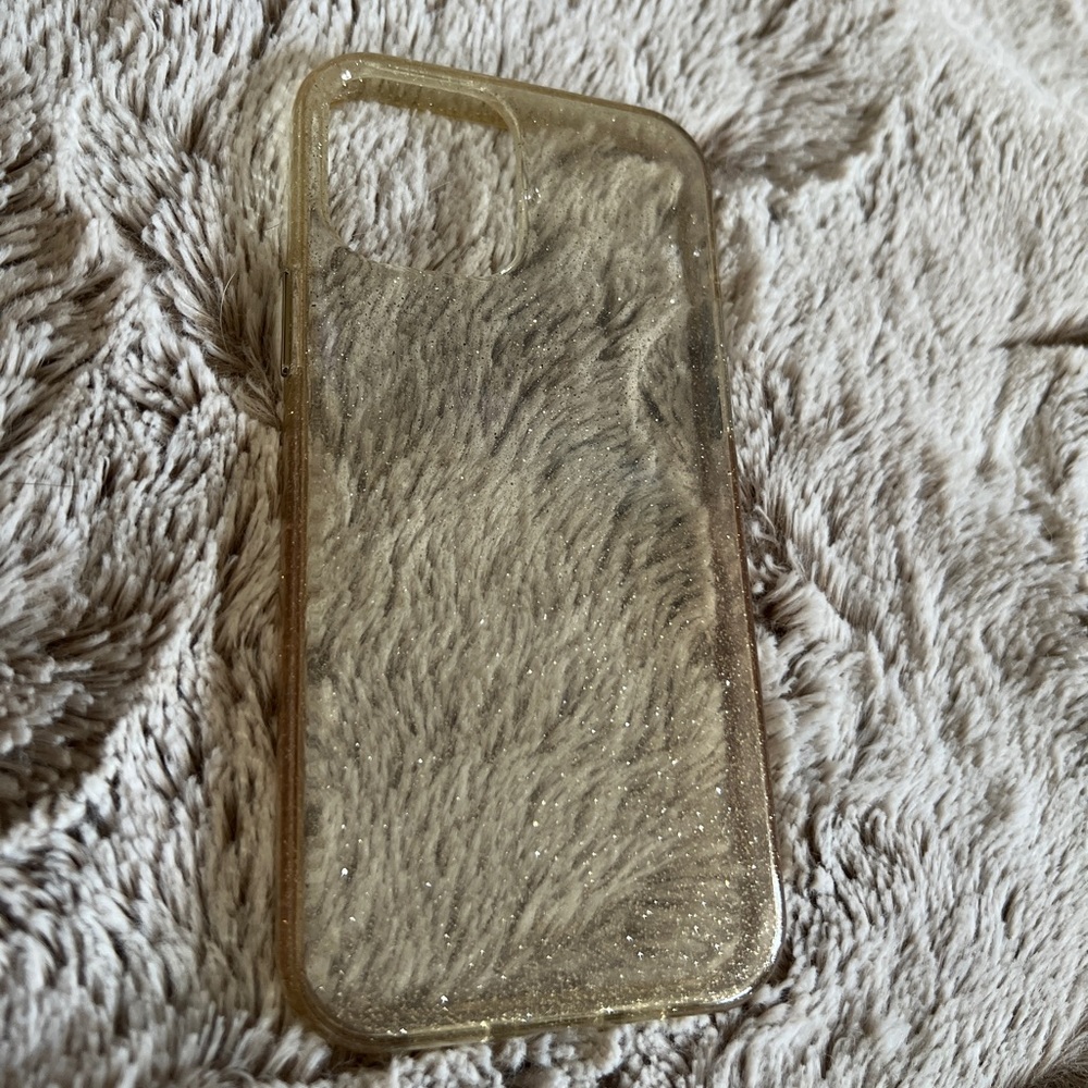 5 iPhone 12 Case bundle 🤩 - Picture 9 of 14